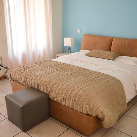 Bed and Breakfast La Contrada Sarnico Exteriér fotografie