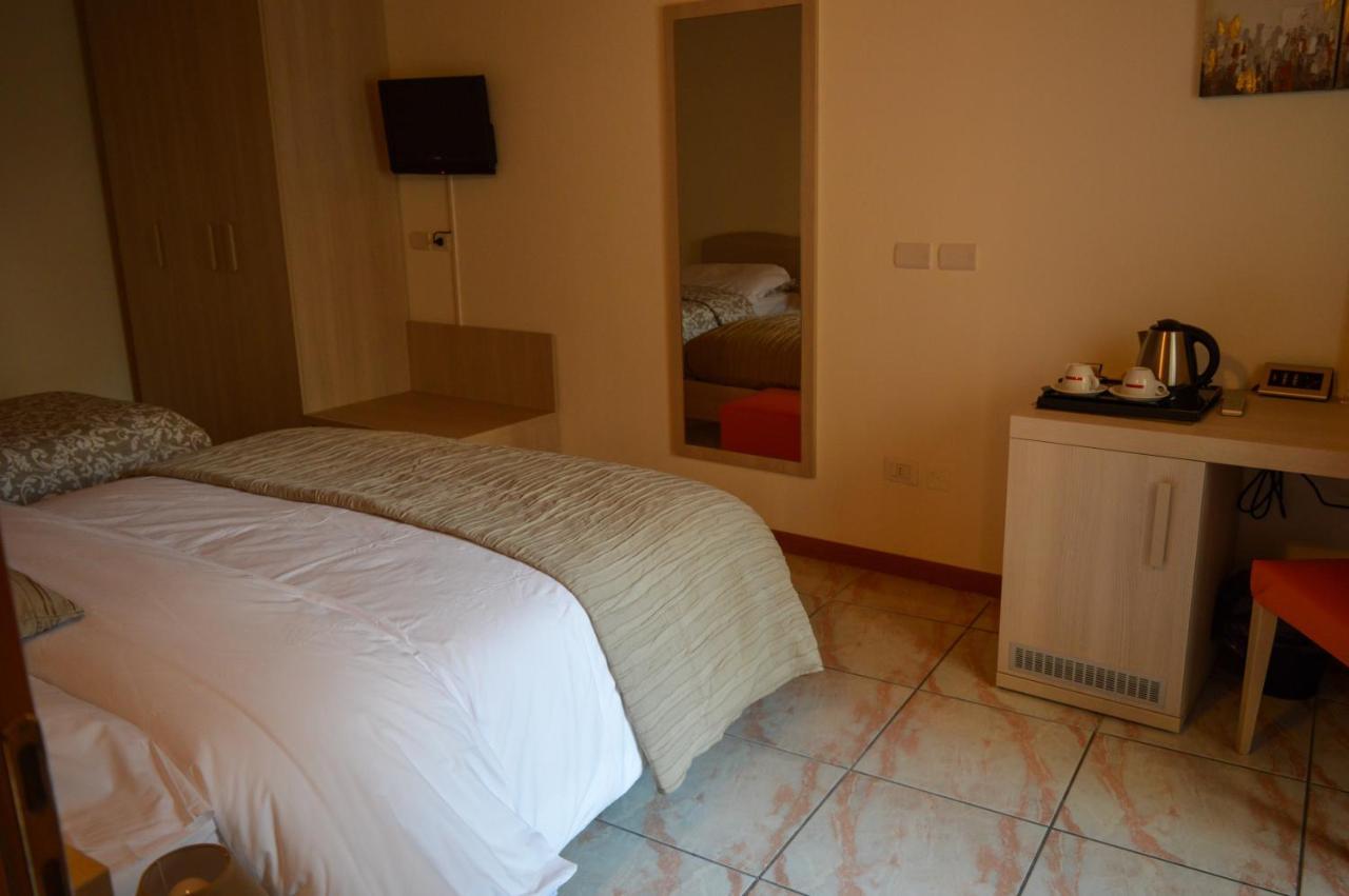 Bed and Breakfast La Contrada Sarnico Exteriér fotografie