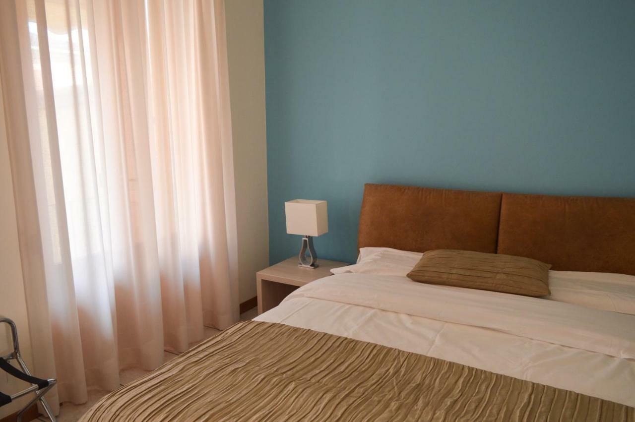 Bed and Breakfast La Contrada Sarnico Exteriér fotografie